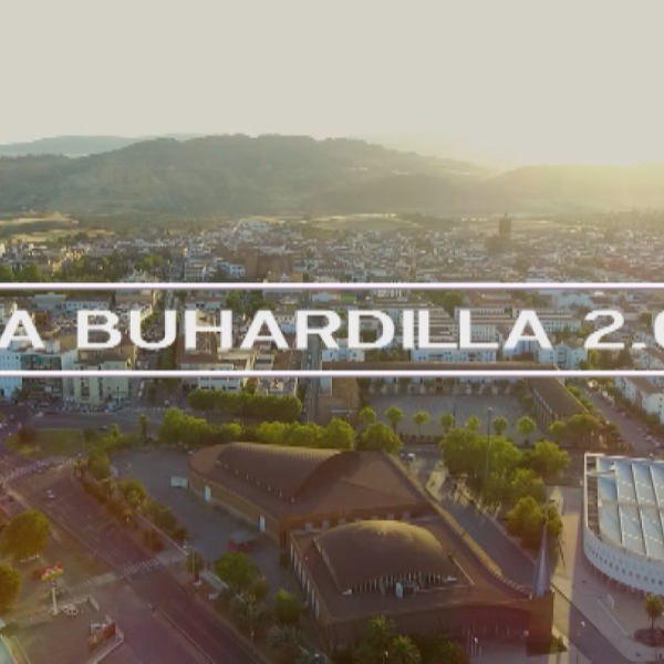 LA BUHARDILLA 2.0 JOAQUIN PINTOR Y LIBERTAD GONZALEZ | ZFtv